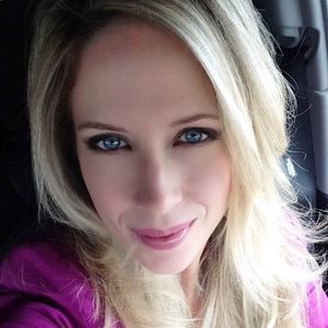 Meet your Posher, Holly